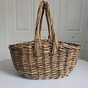Vintage Primitive Antique Woven Willow Wicker Basket